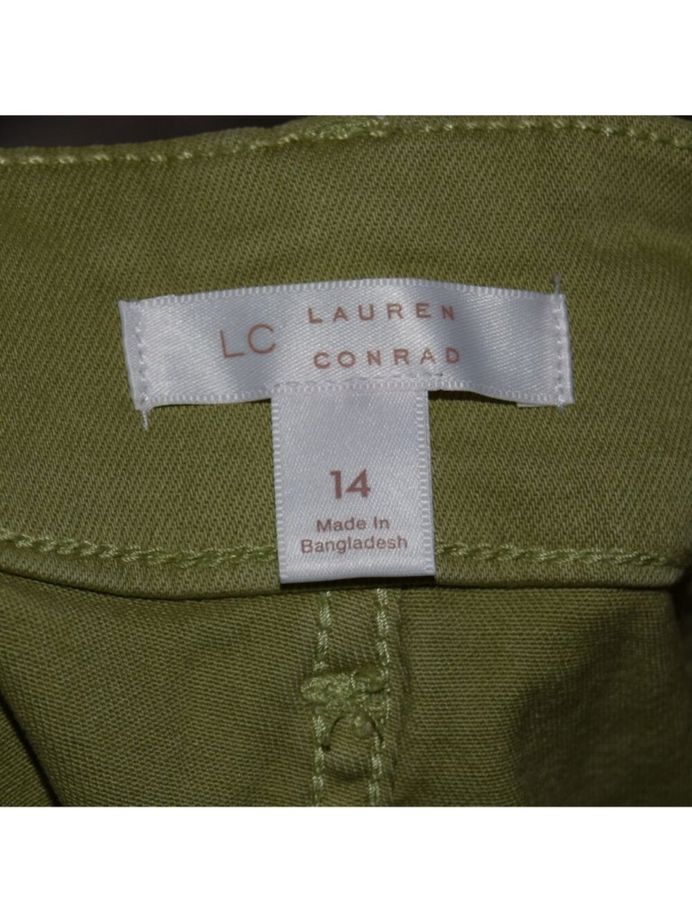 LC Lauren Conrad Women's Sz 14 Green Super High-Rise Shorts - Picture 2 of 7
